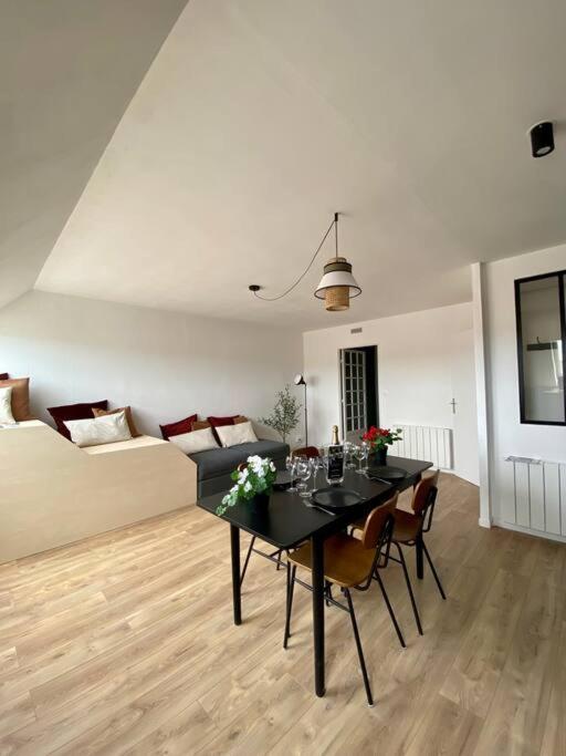 E Centre Ville Professeur Langevin Spacieux Cosy Еперне Екстериор снимка