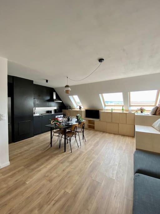 E Centre Ville Professeur Langevin Spacieux Cosy Еперне Екстериор снимка